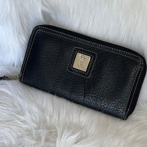 tignanello zip around wallet
